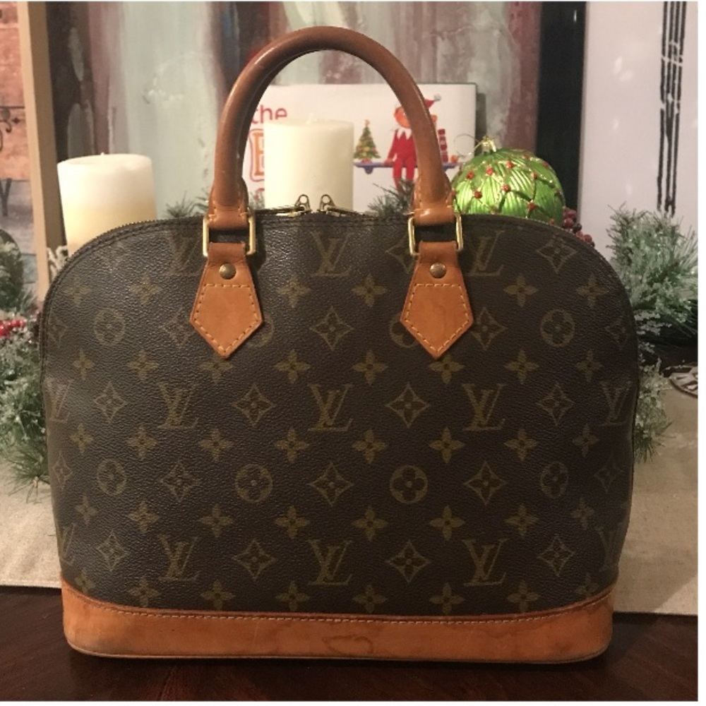 Authentic Louis Vuitton Alma PM
